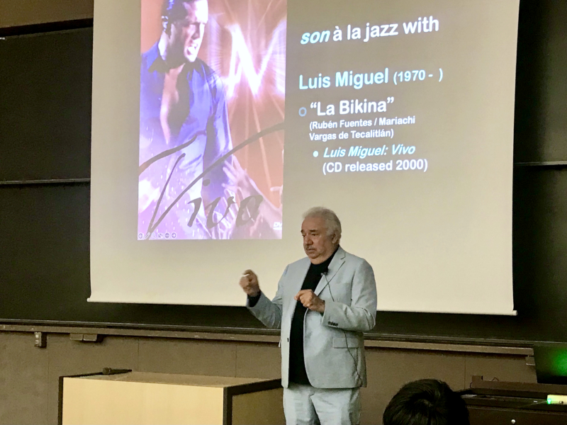 スティーブン・ローザ教授の講演の様子