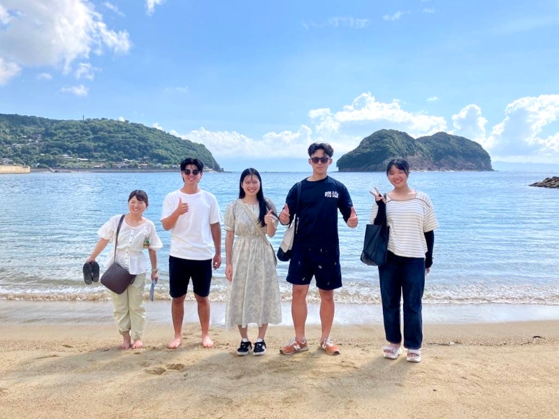 視察先の「結いの浜」にて①