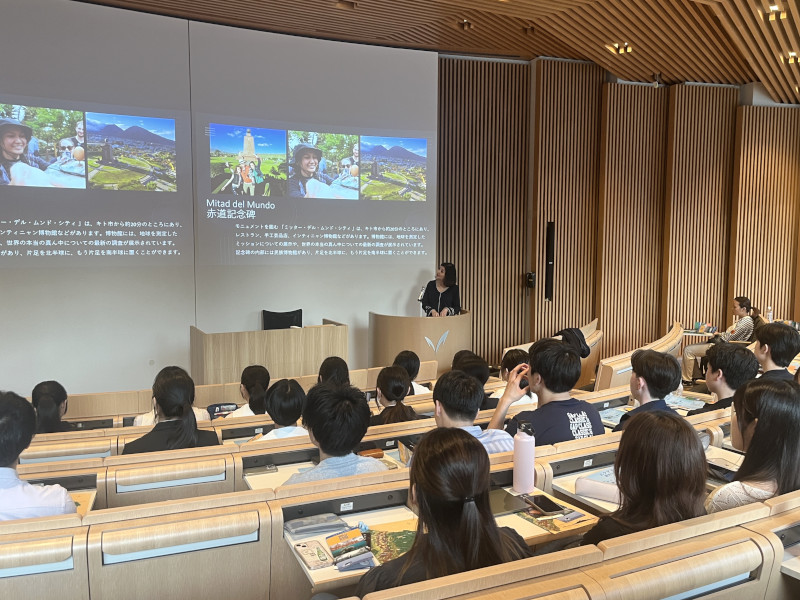 講演中の様子