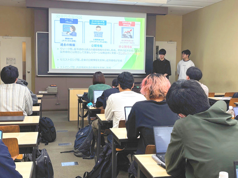 プレゼンテーション発表の様子