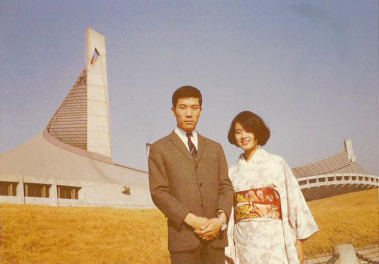 右から：宇崎さん、阿木さん（大学2年次）