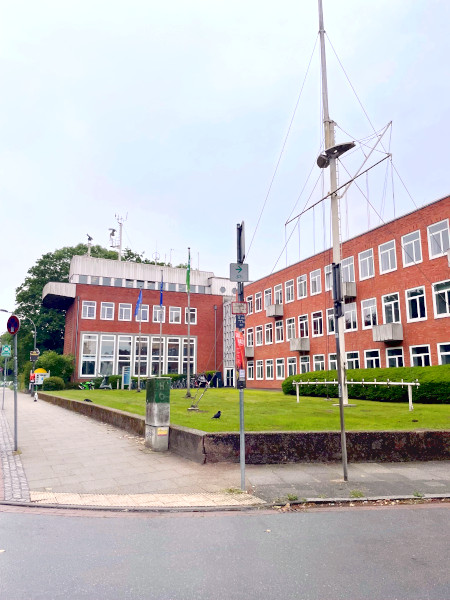 ブレーメン経済工科大学