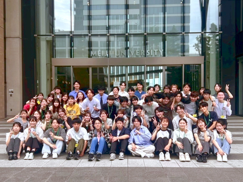 サークルの仲間たち