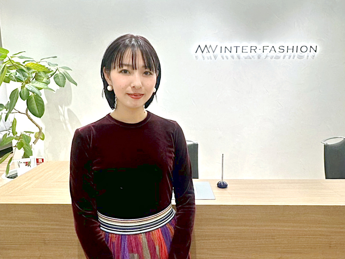 MNインターファッション株式会社で活躍！繊維業界や会社の魅力を伝え、人材の採用・育成を行う│潮風音さん