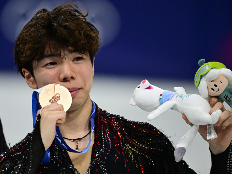 ミラノ・コルティナ冬季五輪 佐藤駿選手 男子シングル 銅メダル