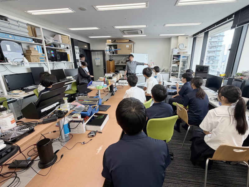 付属明治中学生が中野キャンパスを訪問｜付属明治中学校