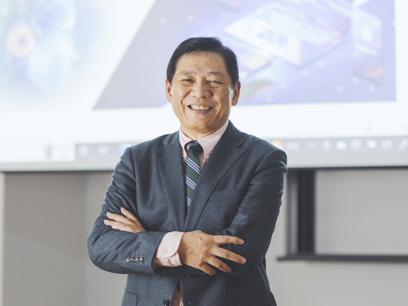 【理工学部 情報科学科】林陽一教授がスタンフォード大学「世界のトップ2％科学者」に選出